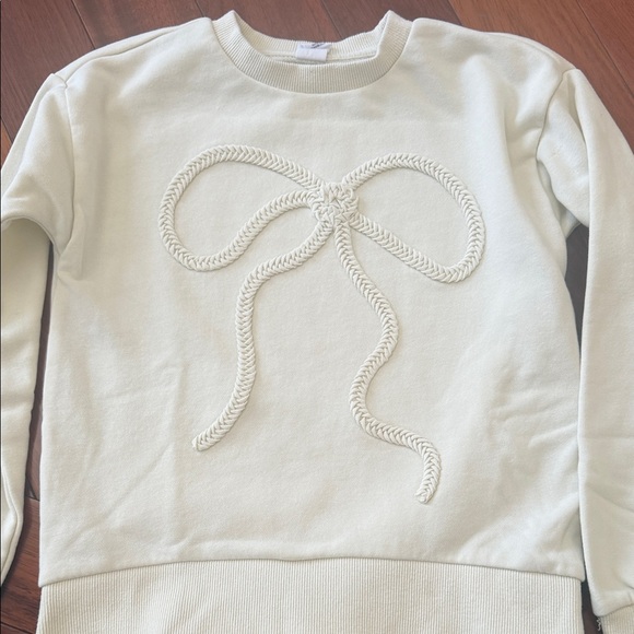 Girls Cream Sweatshirt with Rope Bow Design - Picture 3 of 6